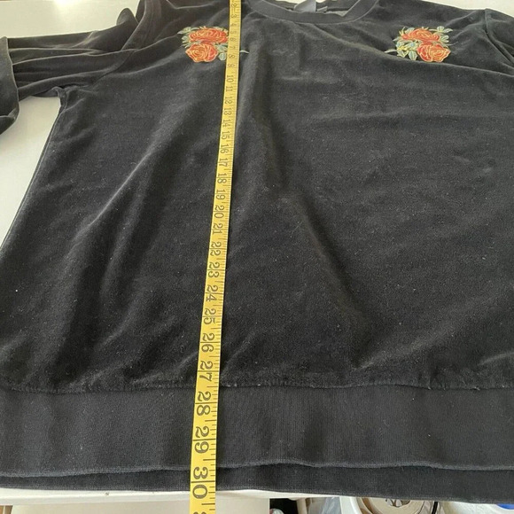 ASOS Long Sleeve 3X Velvet Sweatshirt Top Black Embroidered Lounge Boho - Picture 9 of 9